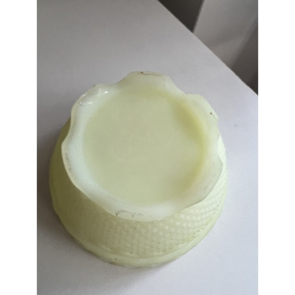 Vtg Fenton Burmese Custard Fairy Lamp Glowing Handpainted Signed Satin - Picture 4 of 6